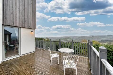 Terrace and views south-west.jpg
