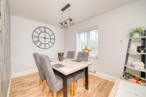Dining Room.jpg