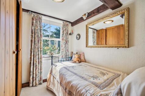 Bedroom One.jpg
