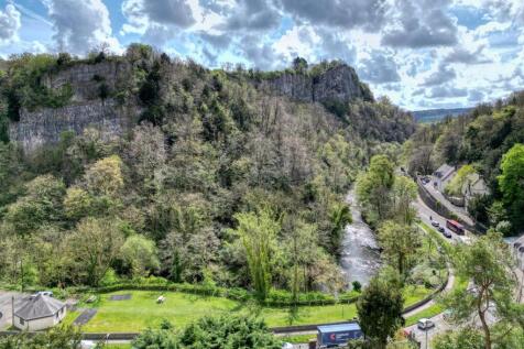 Drone - cliff and River Derwent.jpg