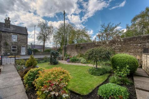 Front garden.jpg