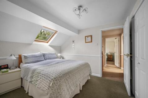 Bedroom Three towards landing.jpg