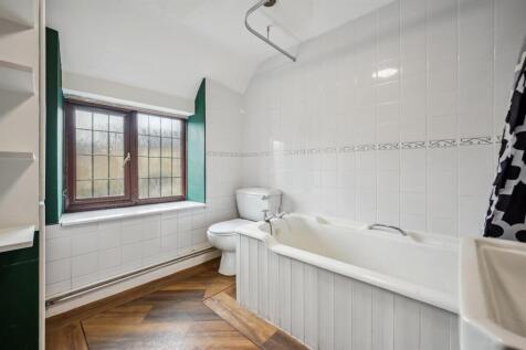 Bathroom  .jpg