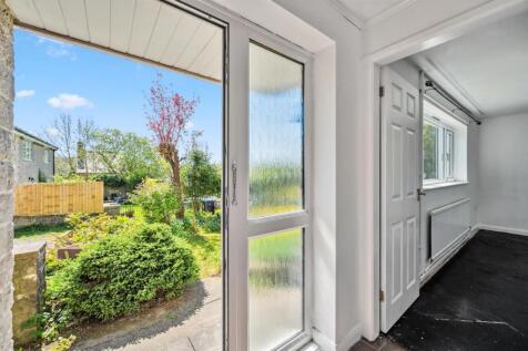 Entrance Porch.jpg