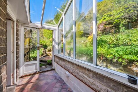Garden Room to garden.jpg
