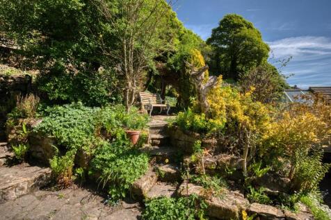Rear Garden to seating area.jpg