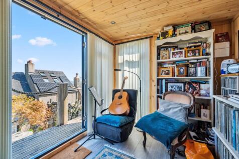 Garden Room (2).jpg