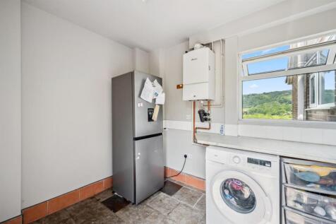 Utility Room.jpg