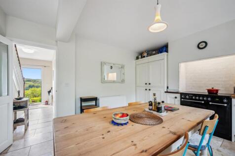 Kitchen-Diner towards entrance hallway.jpg