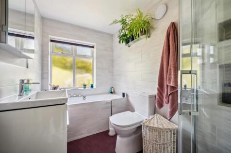 Bathroom .jpg