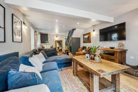 Living Room towards dining area.jpg