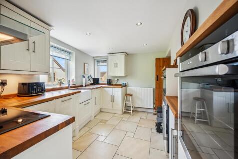 Kitchen from Utility.jpg