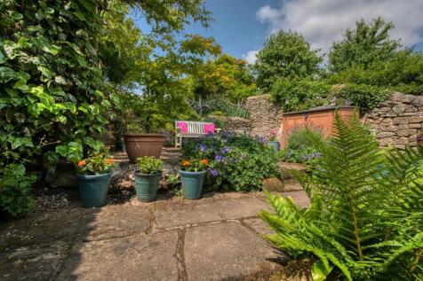 Rear Garden from bottom tier.jpg