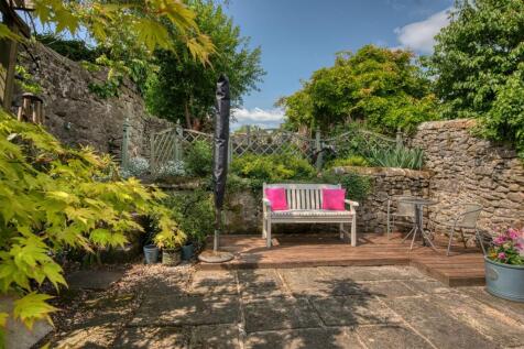 Rear Garden - patio and decking.jpg