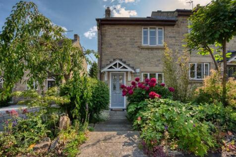 Front of the home.jpg