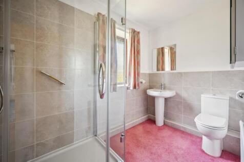 Shower Room.jpg