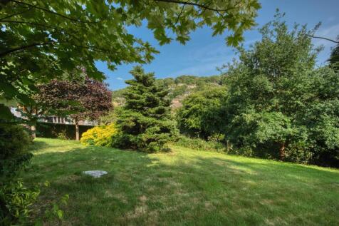 Garden - lawn towards bottom of garden.jpg