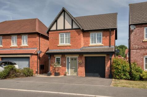 Front of the home.jpg