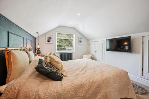 Bedroom Three.jpg