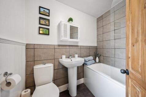 Bathroom  .jpg