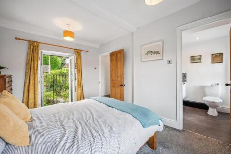 Bedroom One and en-suite.jpg
