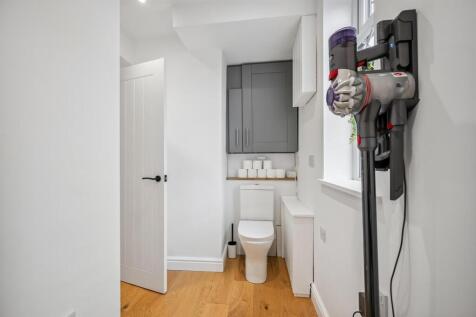 Ground Floor WC.jpg