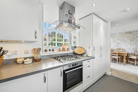 Kitchen towards dining area.jpg