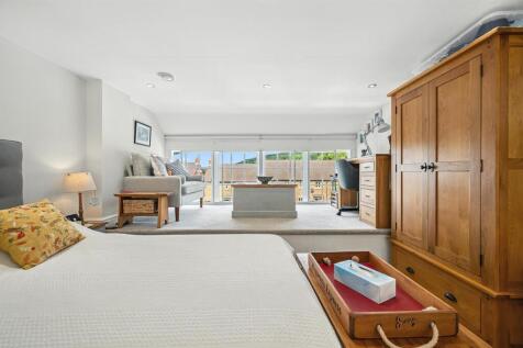 Bedroom to seating and office area.jpg