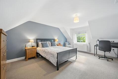 Annexe Bedroom to window.jpg