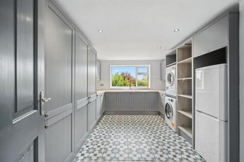 Utility Room.jpg