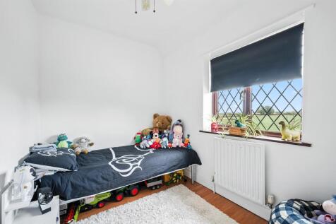Bedroom Three.jpg