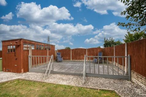 Elevated decking and shed.jpg
