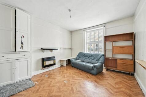 Sitting Room.jpg