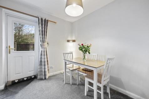 Dining area.jpg