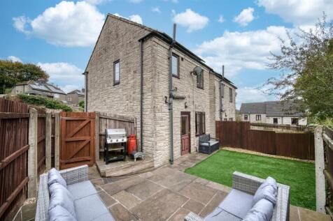 Rear of the home.jpg
