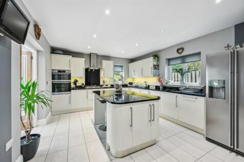 Kitchen from Entrance Hallway.jpg