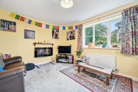 Sitting Room to front window.jpg