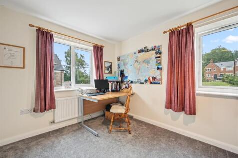 Bedroom One desk.jpg