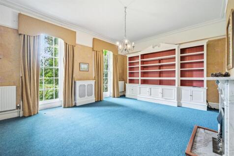 Drawing Room to windows.jpg
