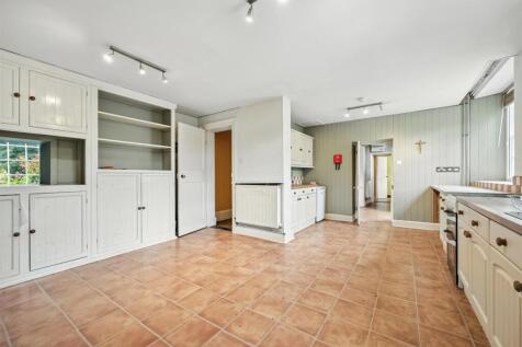 Kitchen  .jpg