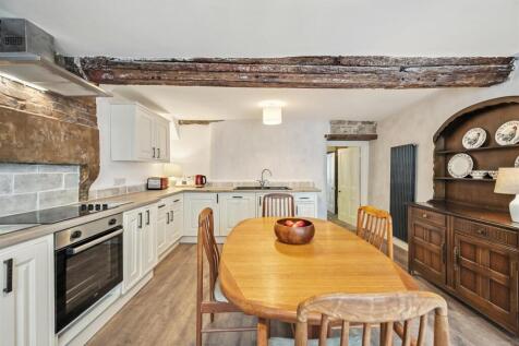 Kitchen-Diner towards Reception Room.jpg