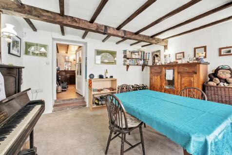 Dining Room towards Reception Room.jpg