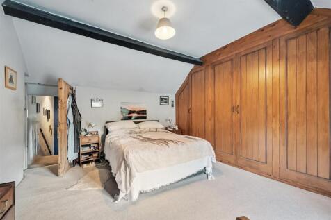 Bedroom Three towards landing.jpg