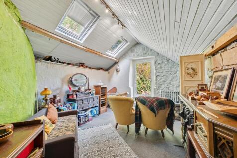 Garden Room to Velux windows.jpg