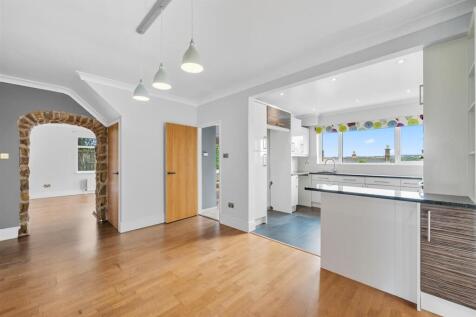 Kitchen from Dining Room.jpg