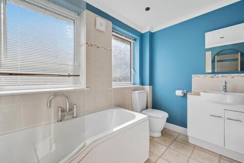Bathroom - vanity and WC.jpg