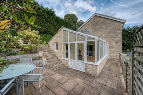 Conservatory from dining patio.jpg