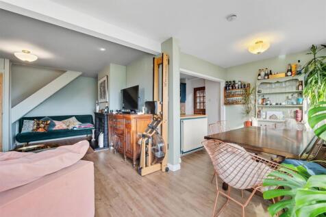 Sitting Room and dining area to Kitchen.jpg