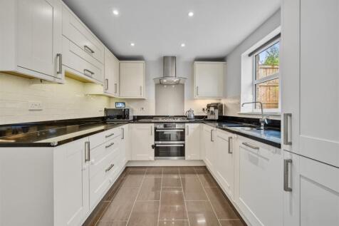 Kitchen.jpg