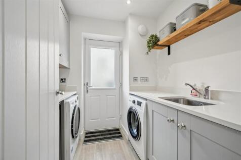 Utility Room.jpg